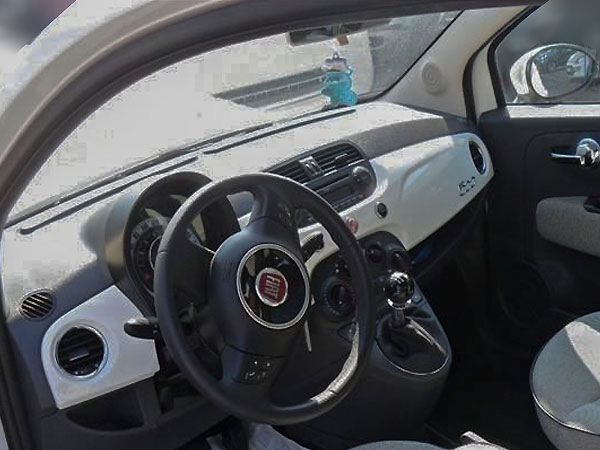 Fiat 500 Innenraum mit A-Säule