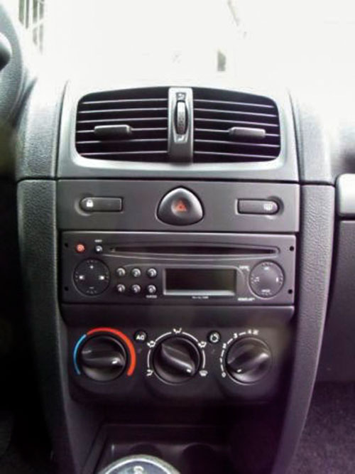 Renault Clio Radio Confort VAN