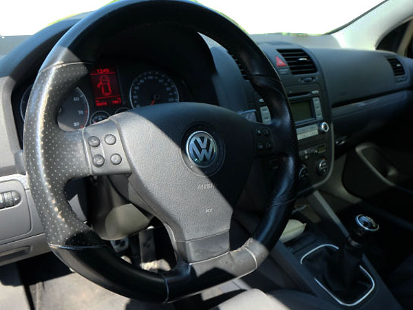 VW Golf V Multifunktionslenkrad