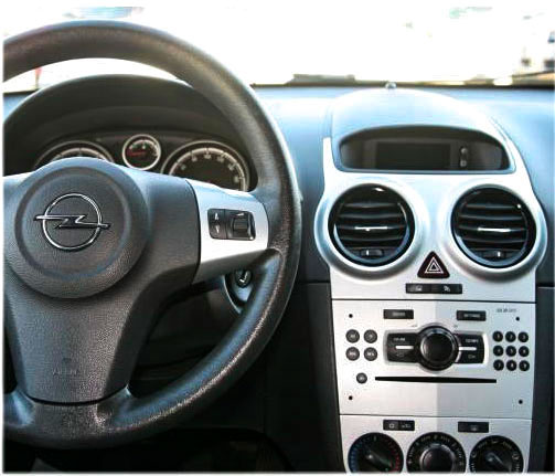 Opel-Corsa-D-Radio