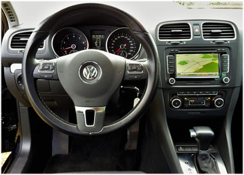 VW-Golf-V-Variant-Radio