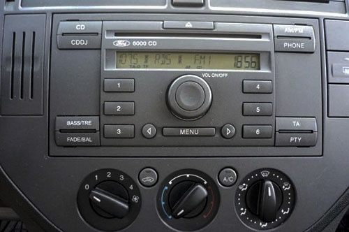 Ford C-Max Radio schwarz 2003 - 2010