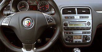 fiatgrandepuntoradioweb2-2.jpg